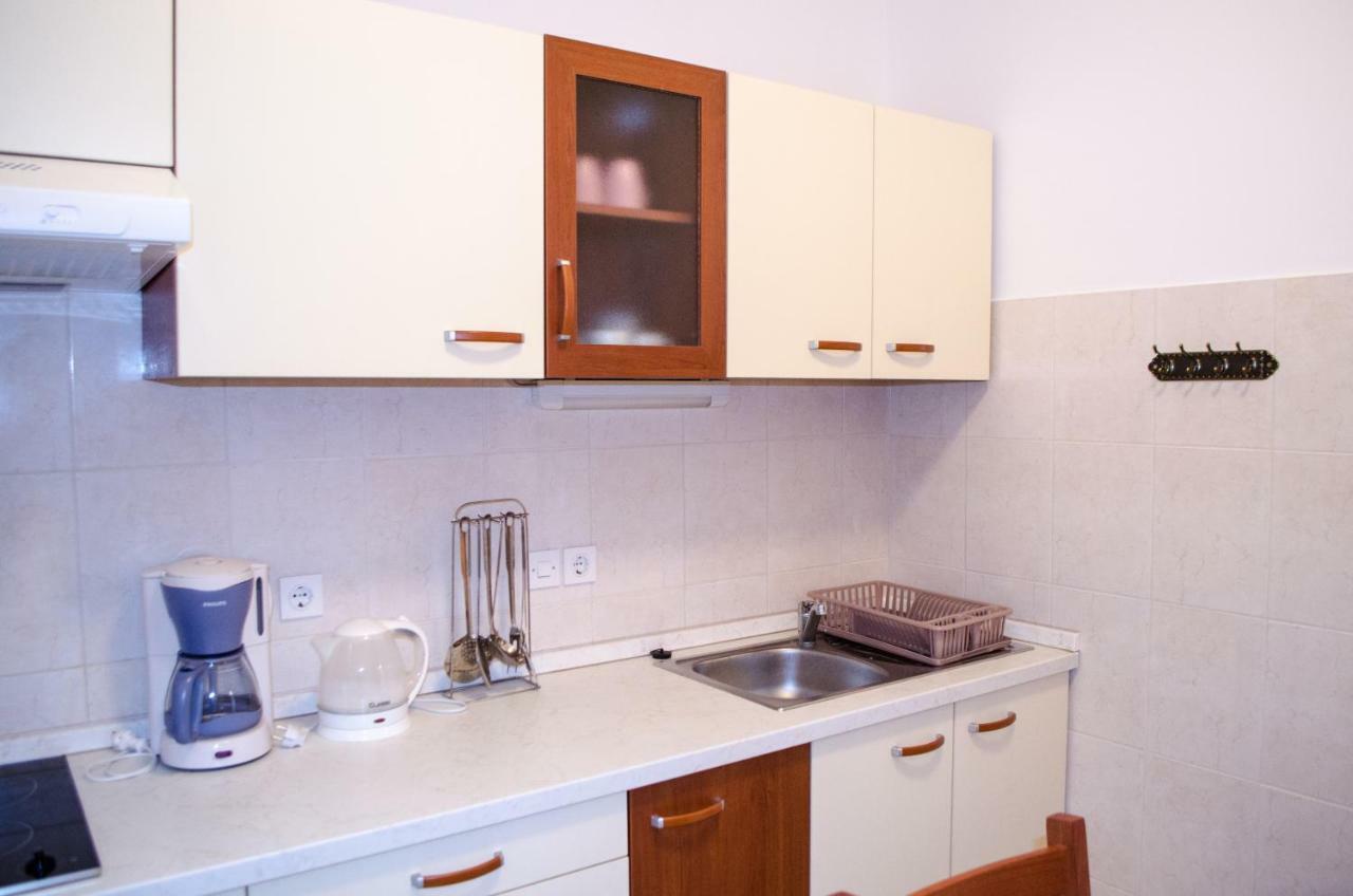 Apartments Rina ツァヴタット エクステリア 写真
